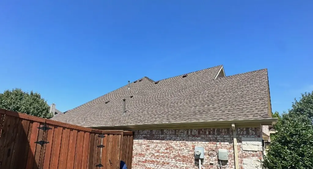Completed roof replacement project in Lancaster
